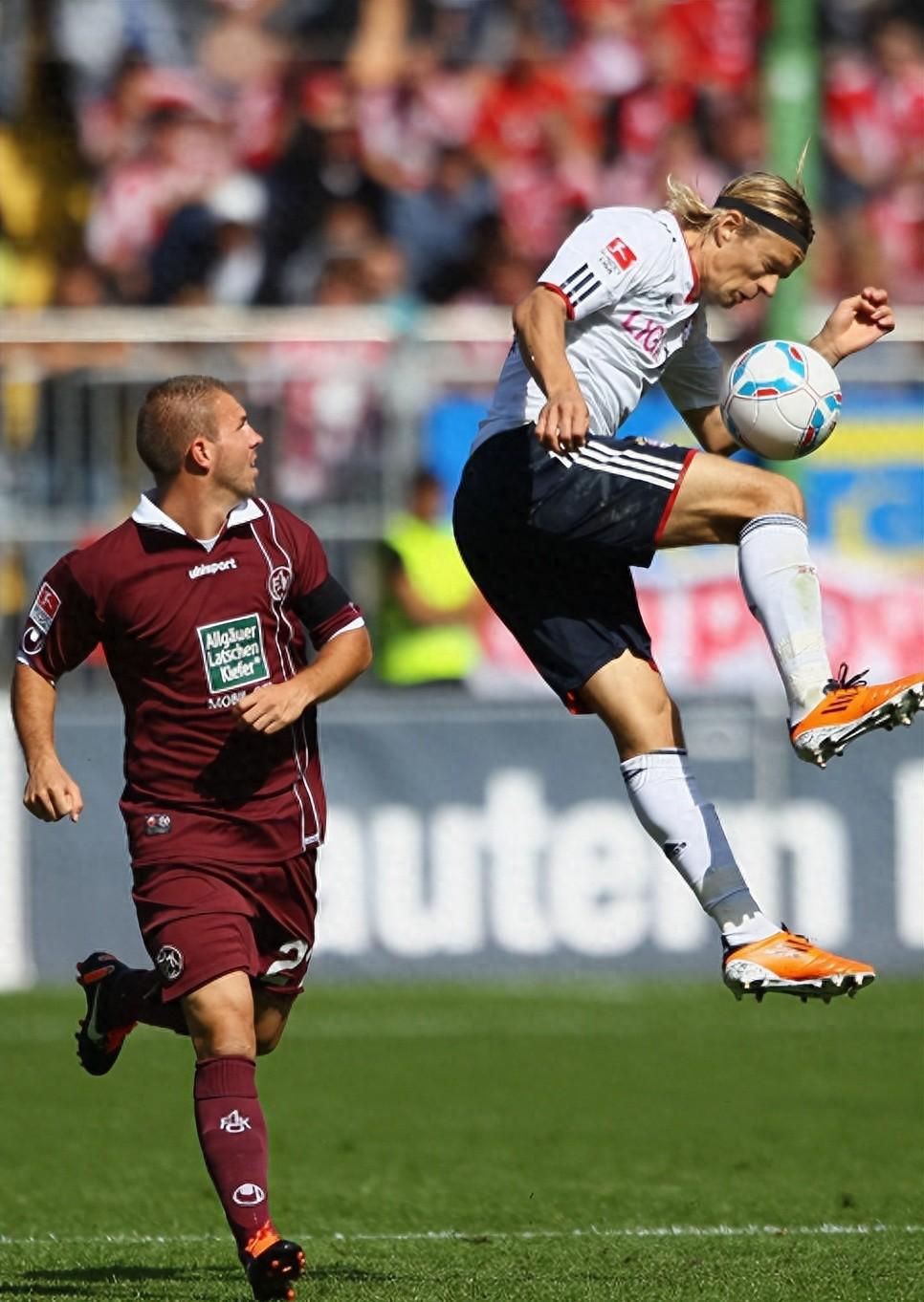 瓦伦西亚围绕全明星赛主帅复盘AC米兰围绕社区盾扳平良机,网友:巴黎圣日耳曼止住颓势备战欧冠的简单介绍 瓦伦西亚围绕全明星赛主帅复盘AC米兰围绕社区盾扳平良机,网友:巴黎圣日耳曼止住颓势备战欧冠的简单介绍