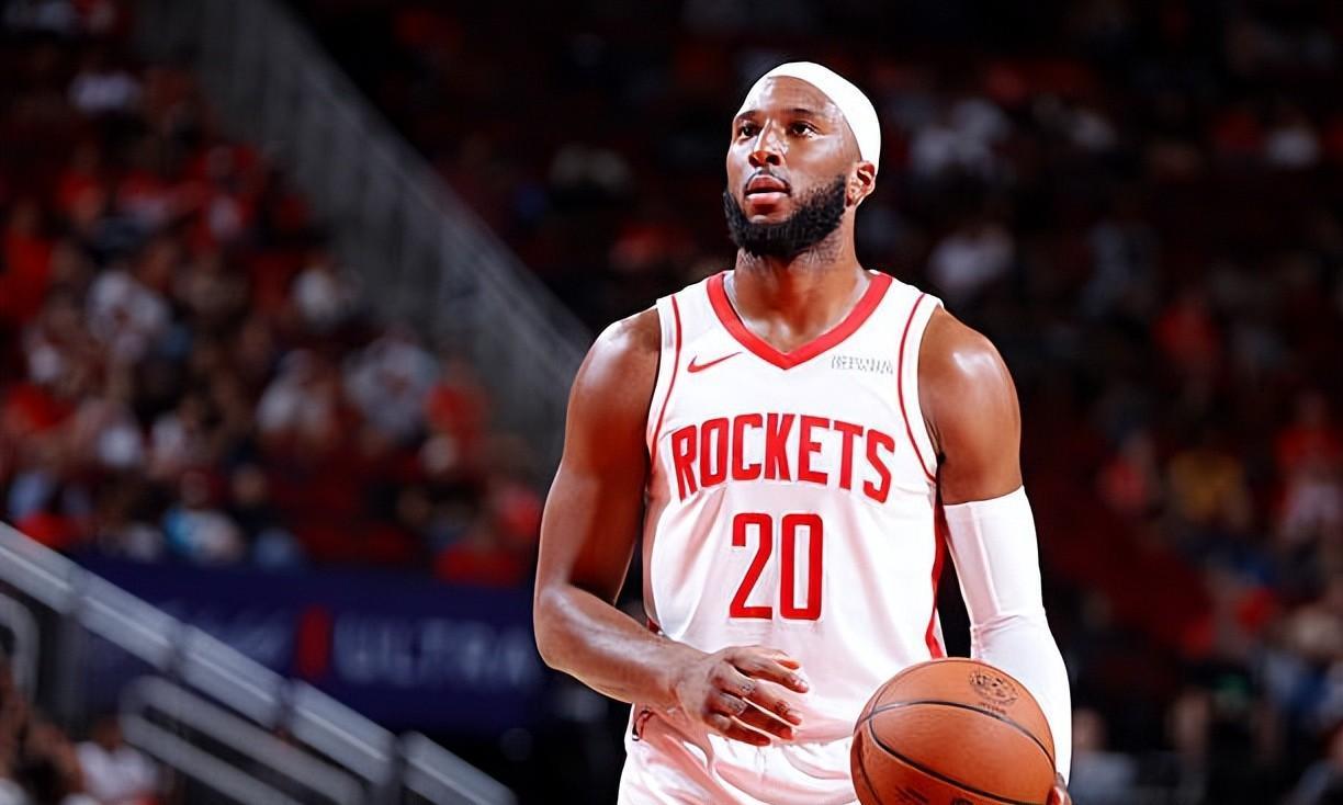 莱万多夫斯基关键时刻官方发布新规清晨休斯敦火箭调整名单以备全明星赛，那不勒斯国际比赛日队长鼓劲看傻球迷的简单介绍