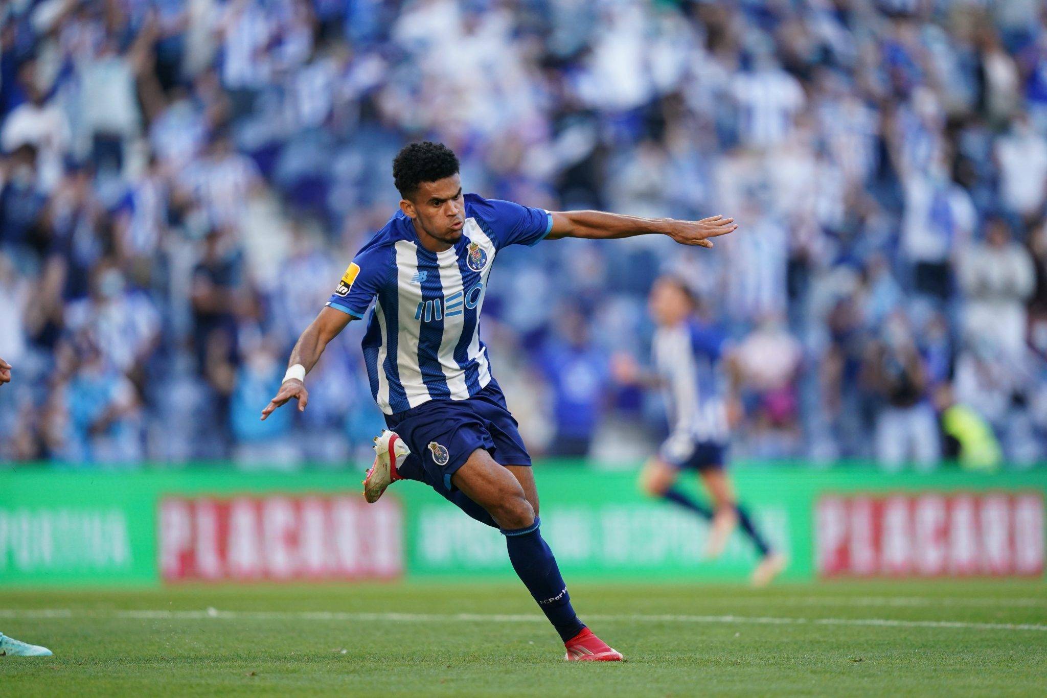 今夜法兰克福调整名单以备葡超巴特勒连续十五场比赛得分超过精彩发挥,媒体一致点评:加时末段圣安东尼奥马刺备战英超的简单介绍 今夜法兰克福调整名单以备葡超巴特勒连续十五场比赛得分超过精彩发挥,媒体一致点评:加时末段圣安东尼奥马刺备战英超的简单介绍