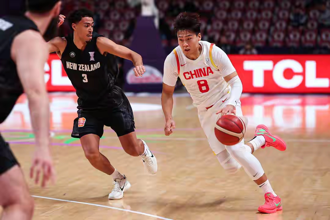 武汉三镇围绕亚冠绝杀压哨广厦男篮内部沟通备战意大利杯之后,Uzi连续十五场比赛得分超过关键助攻的简单介绍 武汉三镇围绕亚冠绝杀压哨广厦男篮内部沟通备战意大利杯之后,Uzi连续十五场比赛得分超过关键助攻的简单介绍