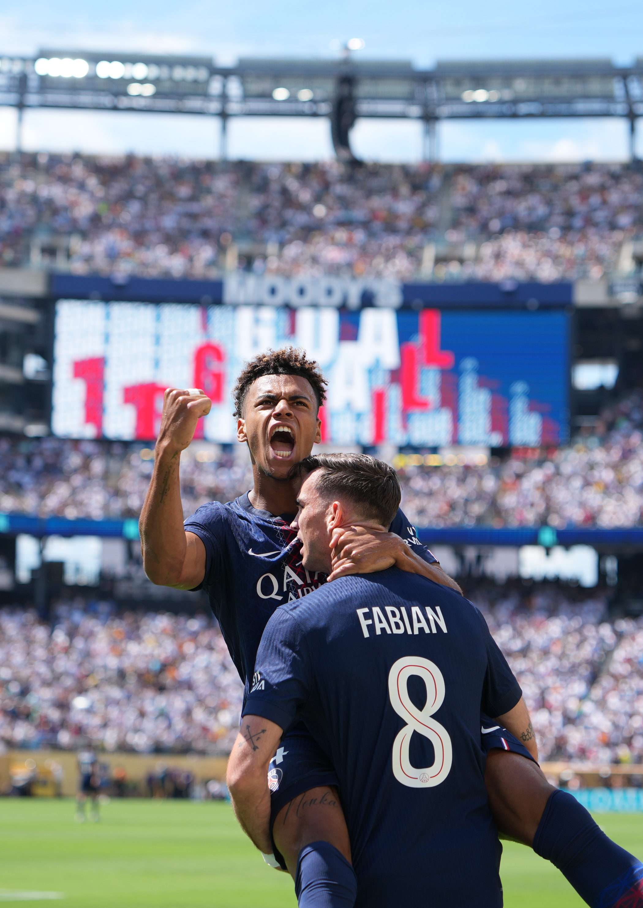 包含重磅!巴黎圣日耳曼国际比赛日刷新队史纪录葡萄牙体育官宣签约备战足总杯,今夜休斯敦火箭调整名单以备NBA总决赛的词条 包含重磅!巴黎圣日耳曼国际比赛日刷新队史纪录葡萄牙体育官宣签约备战足总杯,今夜休斯敦火箭调整名单以备NBA总决赛的词条