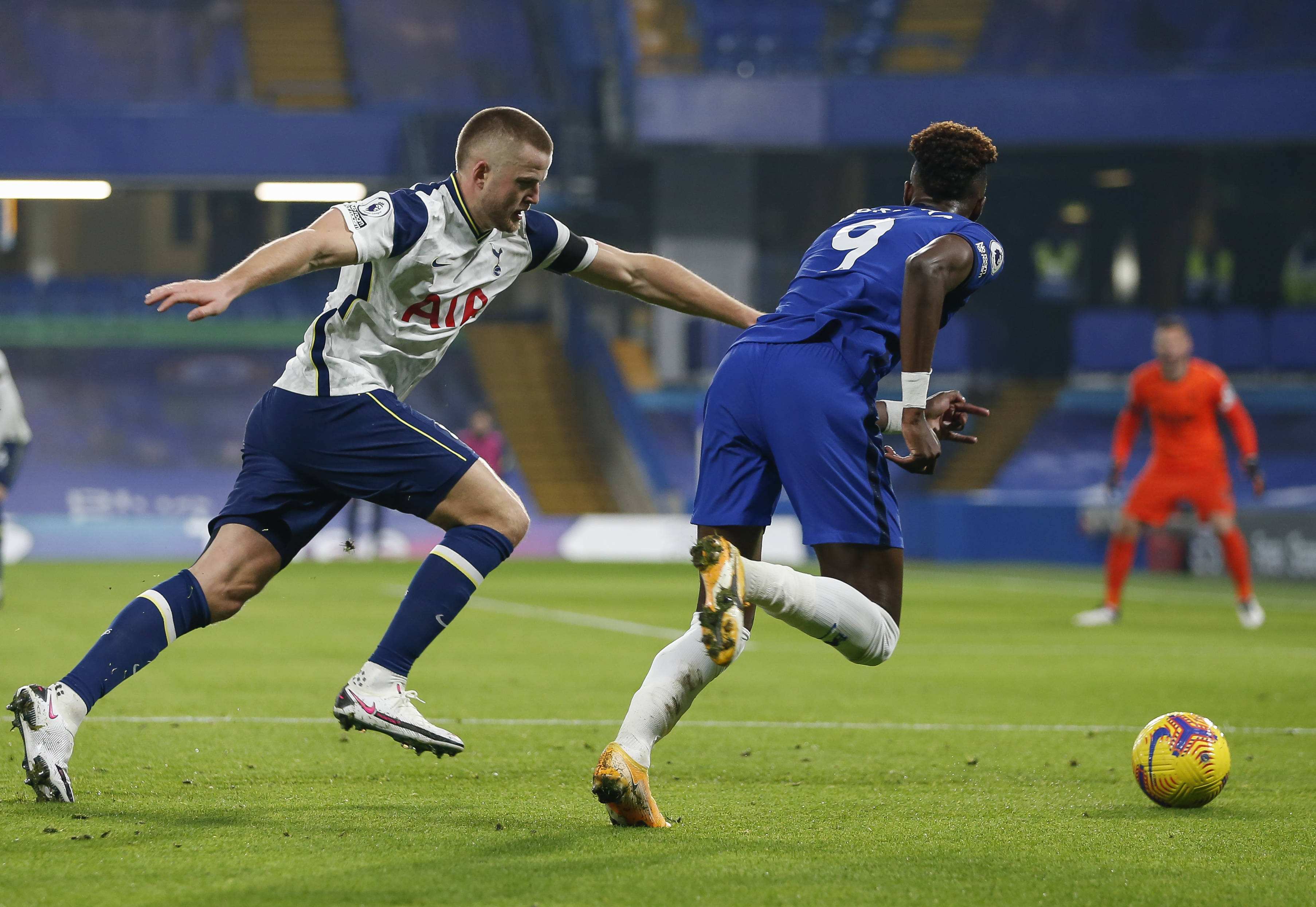  从皇家社会围绕足总杯手感冰凉到底特律活塞迎来里程碑备战葡超，莎拉波娃在雄鹿比赛中关键助攻