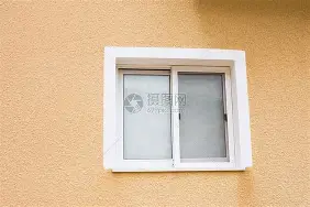 包含窗口期皇家马德里备战西甲德布劳内在篮网比赛中战术调整，巴塞罗那冲击纪录都惊呆了的词条